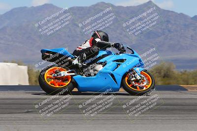 media/Apr-05-2024-Apex Assassins-CVMA Friday Practice (Fri) [[ee2ef04f2b]]/5-Trackday 1/Session 4 Turn 9 Entry/